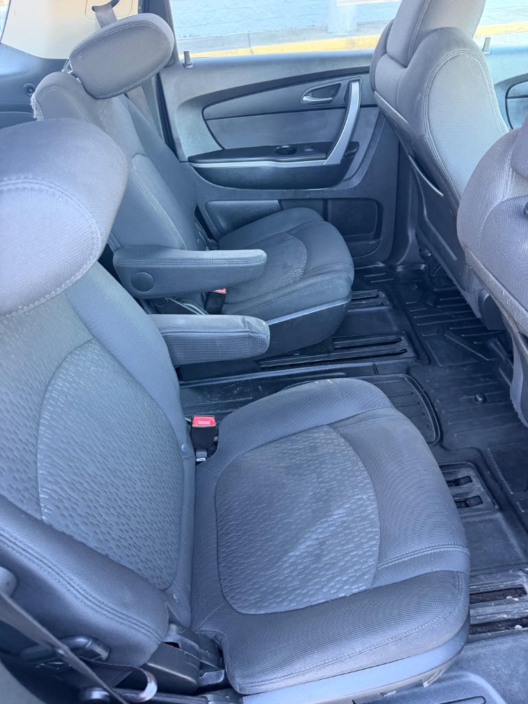 2012 GMC Acadia SLE - Photo 6