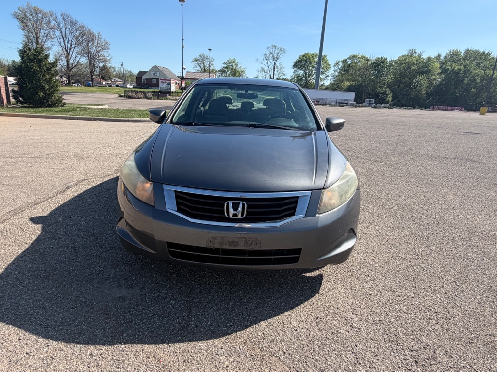 2010 Honda Accord LX Auto's photo