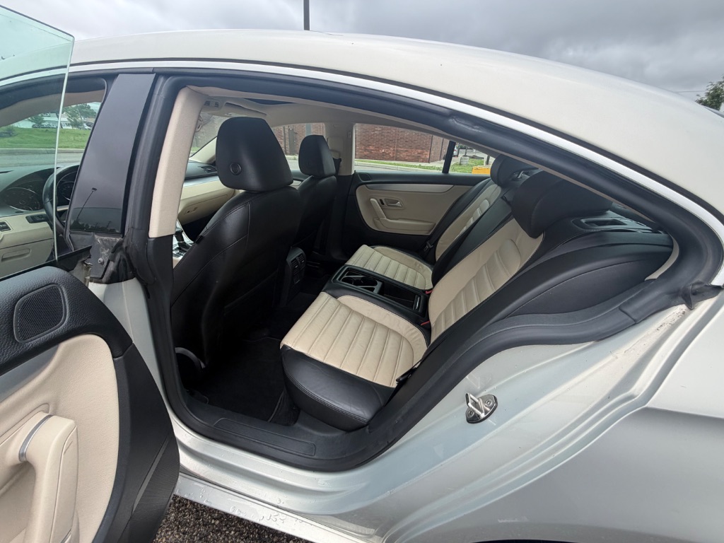 2009 Volkswagen CC Luxury - Photo 6