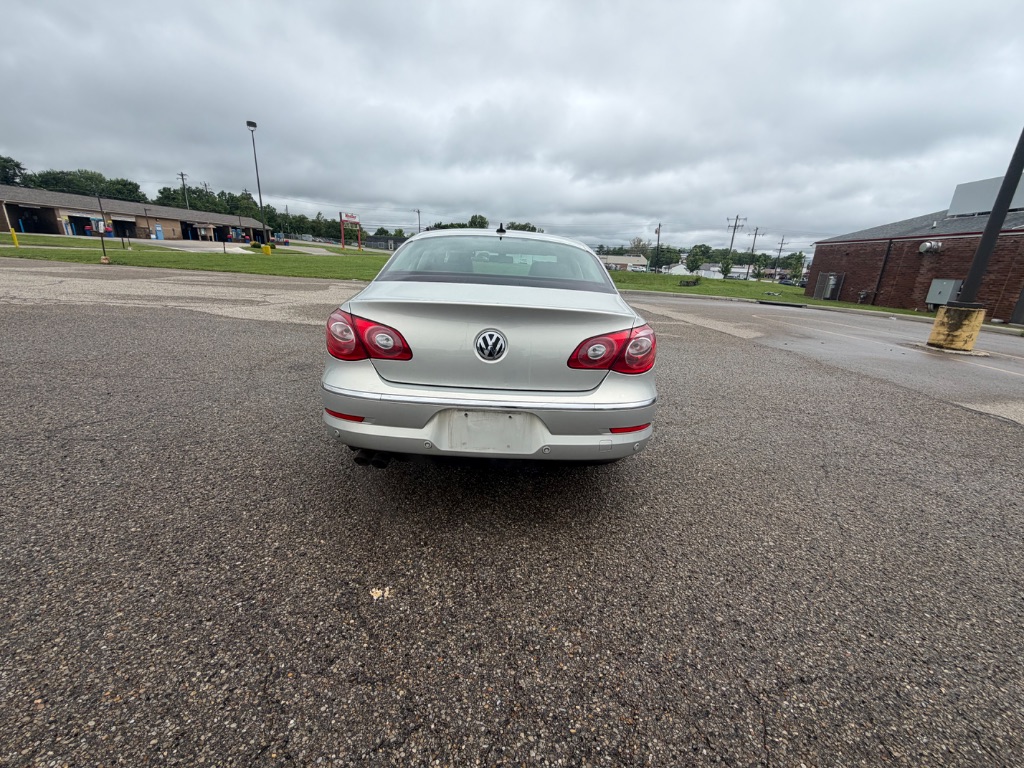 2009 Volkswagen CC Luxury - Photo 12