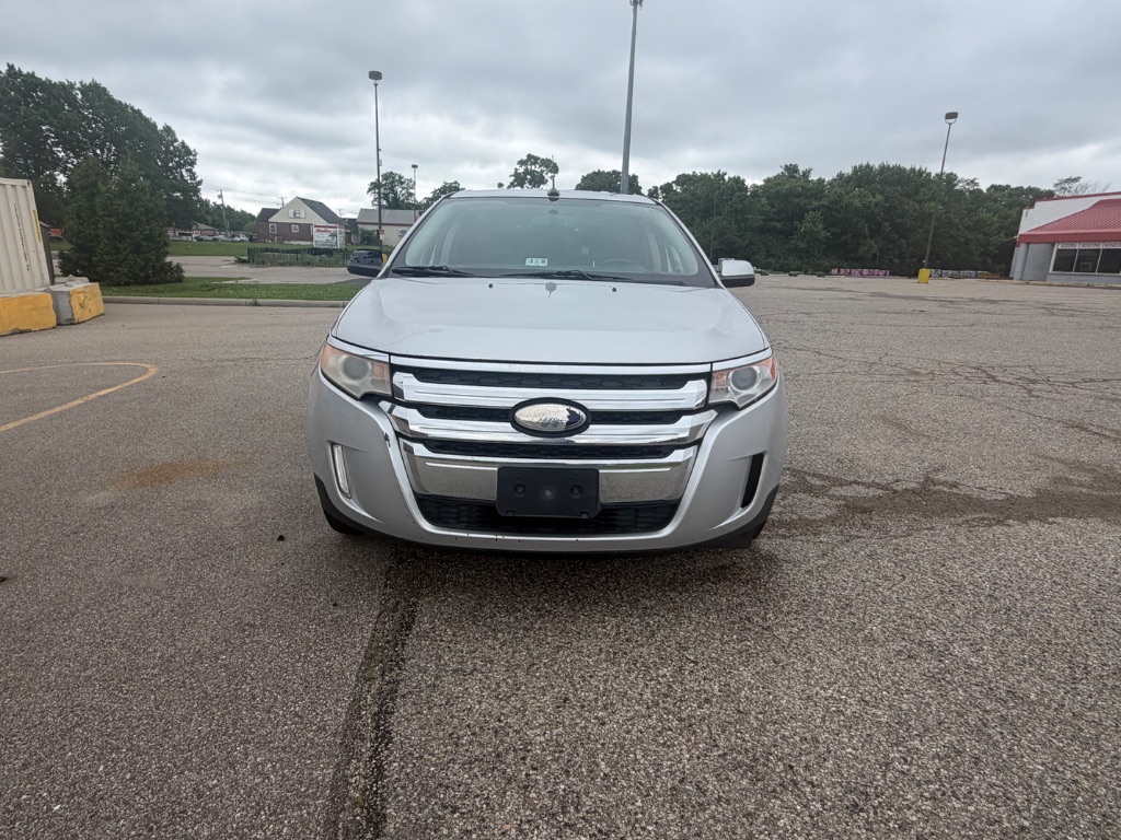 2013 Ford Edge's photo